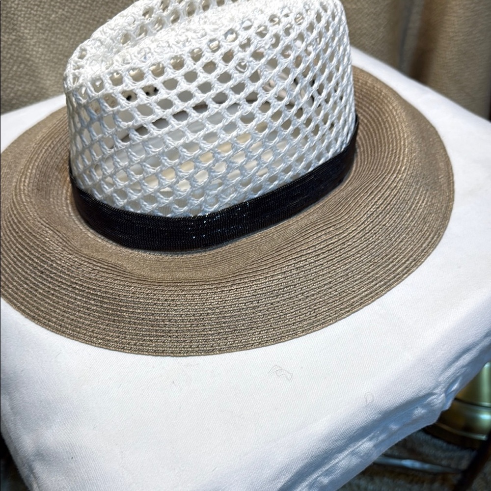 Brunello Cucinelli White and Tan Mesh Hat